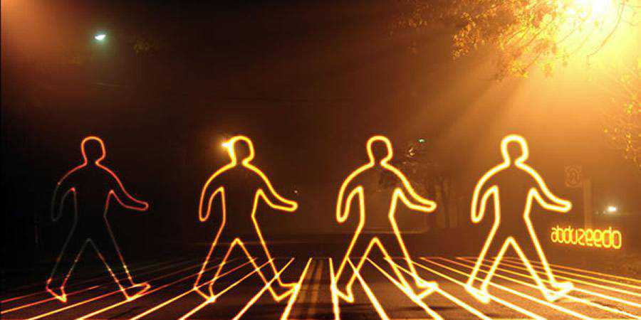 Glowing Light Painting Effect tutorial graphic designers Photoshop