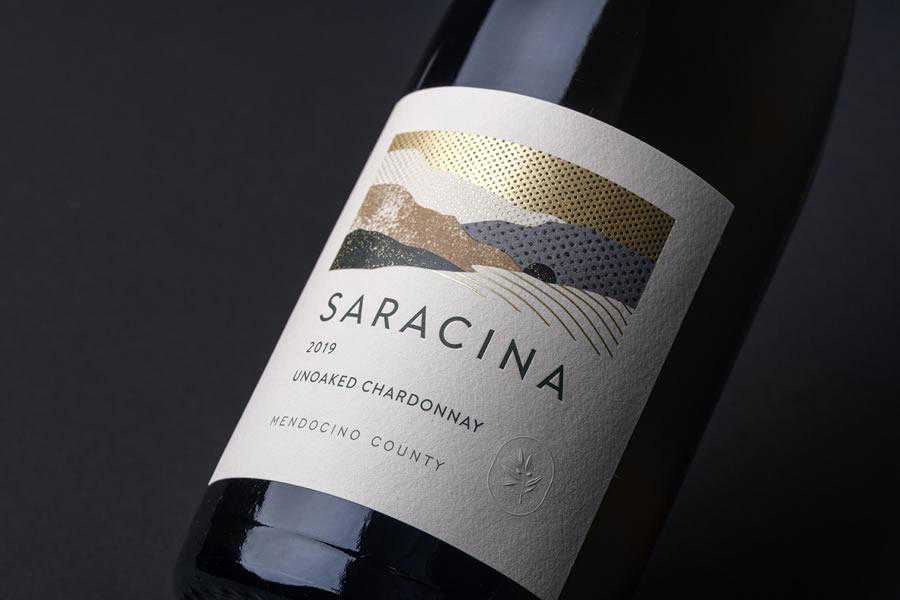 Saracina Vineyards Package wine label design inspiration